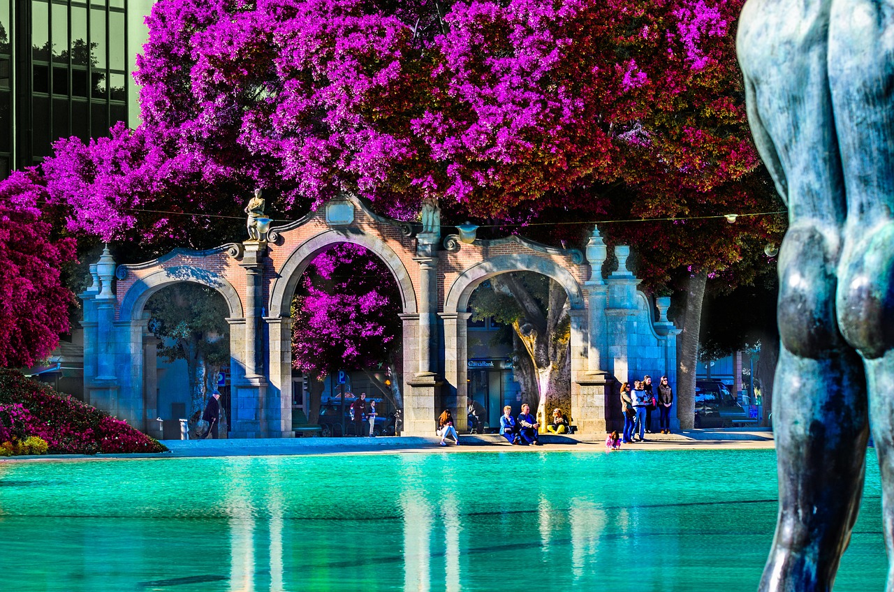 翠濃演員，星光熠熠的藝術人生之旅