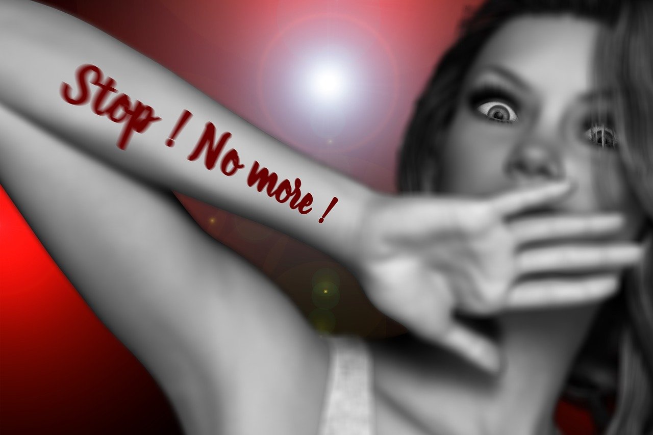 迷人保姆電影，情感與欲望的交織探索