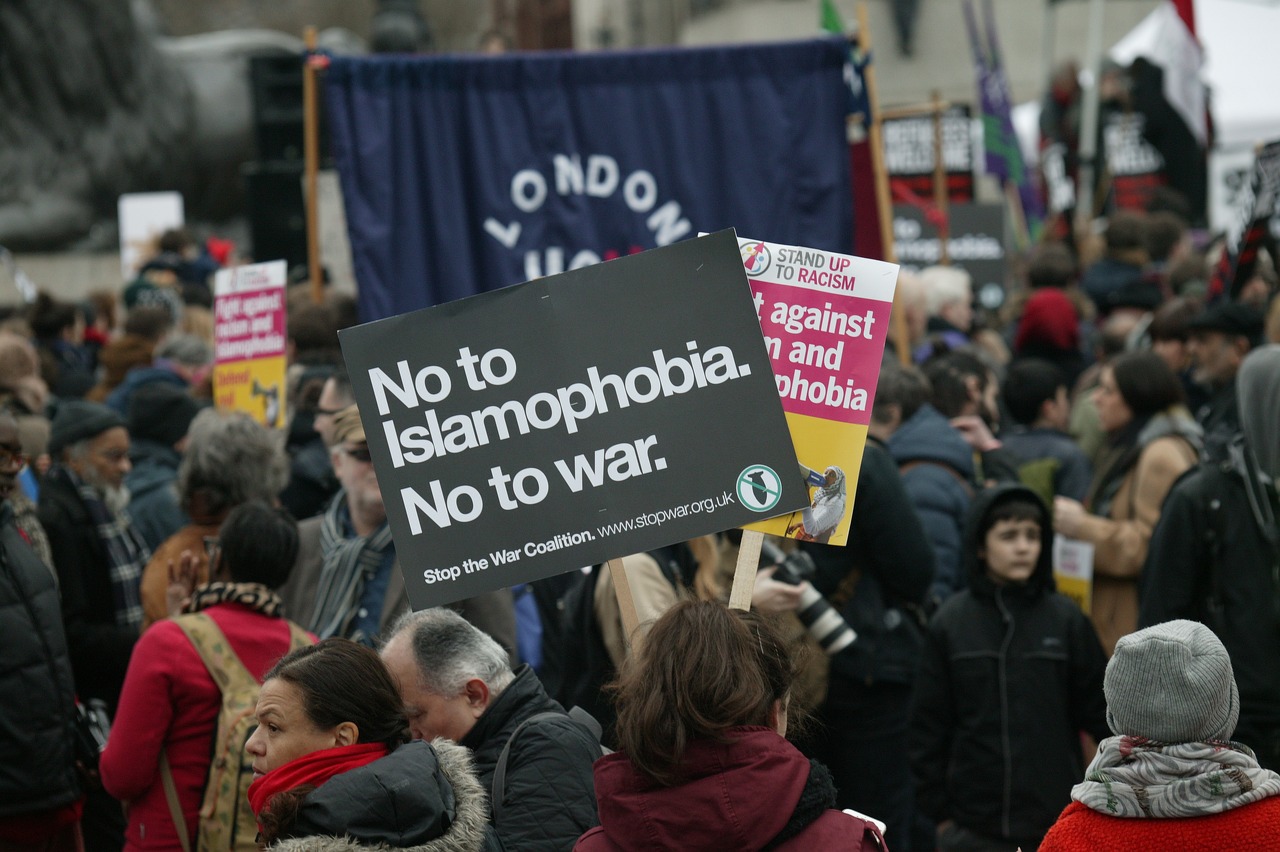 時(shí)尚競(jìng)技新風(fēng)尚，搭配比賽探索時(shí)尚與競(jìng)技的交融之道