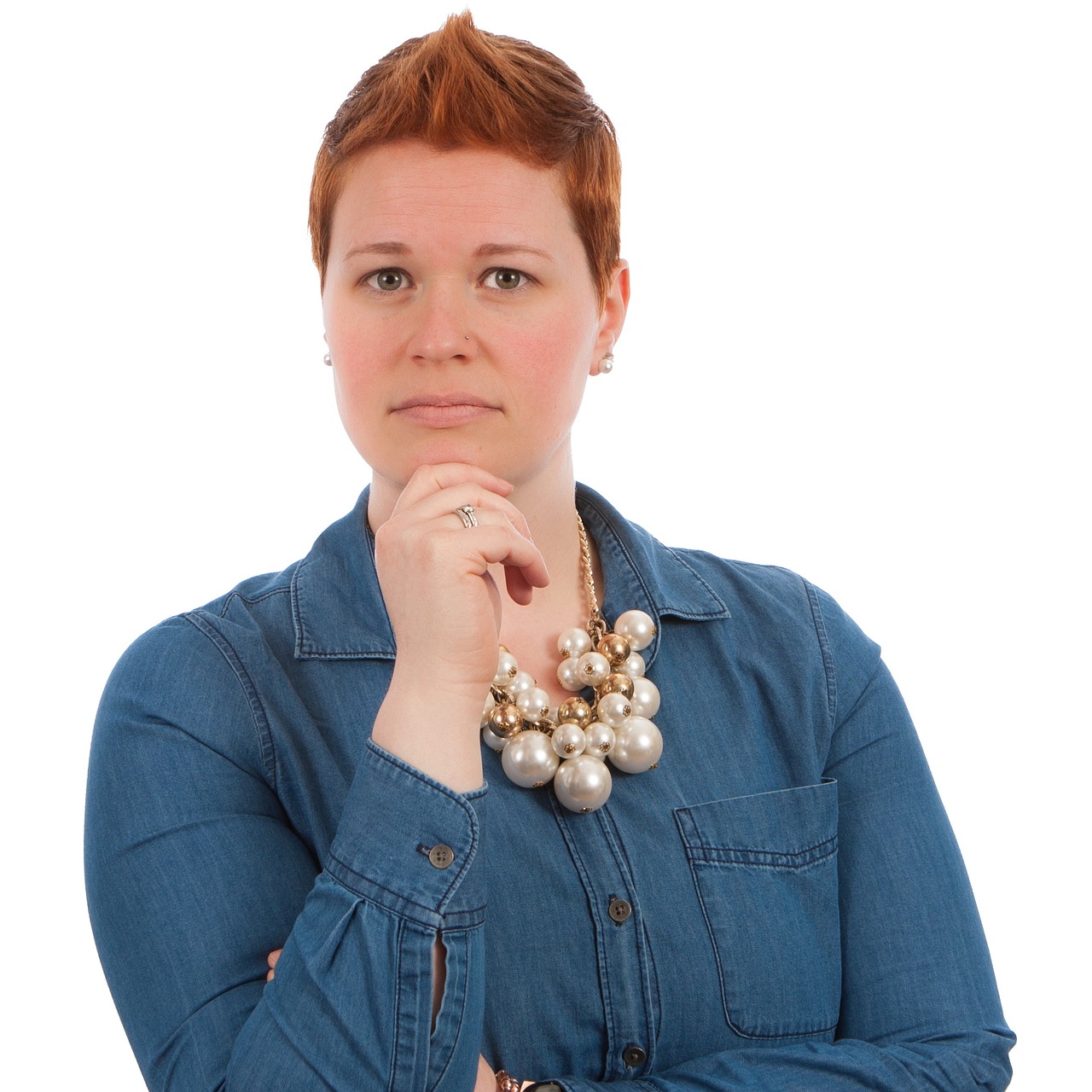 時尚潮流下的皮草穿著，明星示范與反思啟示