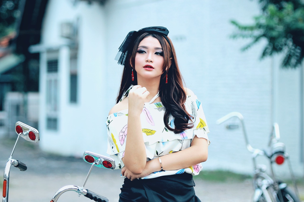 最新羽毛時(shí)尚，從時(shí)尚前沿到日常生活的華麗蛻變