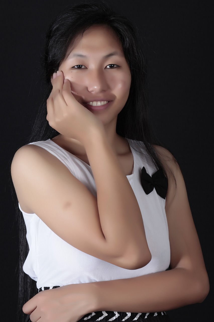 時尚魅力展現(xiàn)，短發(fā)女星的獨特風采與魅力無限