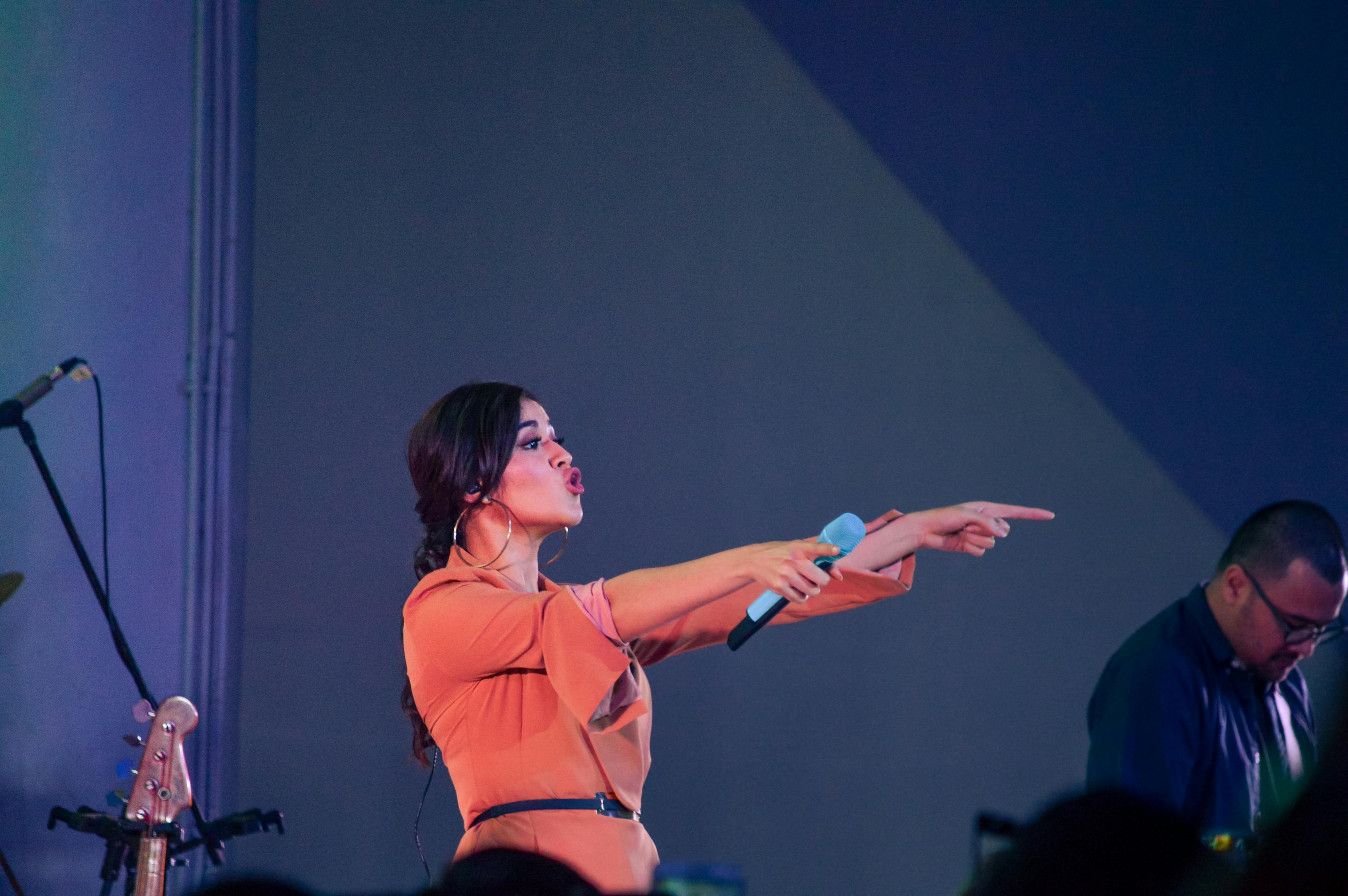 祁隆最新歌曲，音樂魅力與情感的完美融合，展現(xiàn)獨(dú)特魅力風(fēng)采