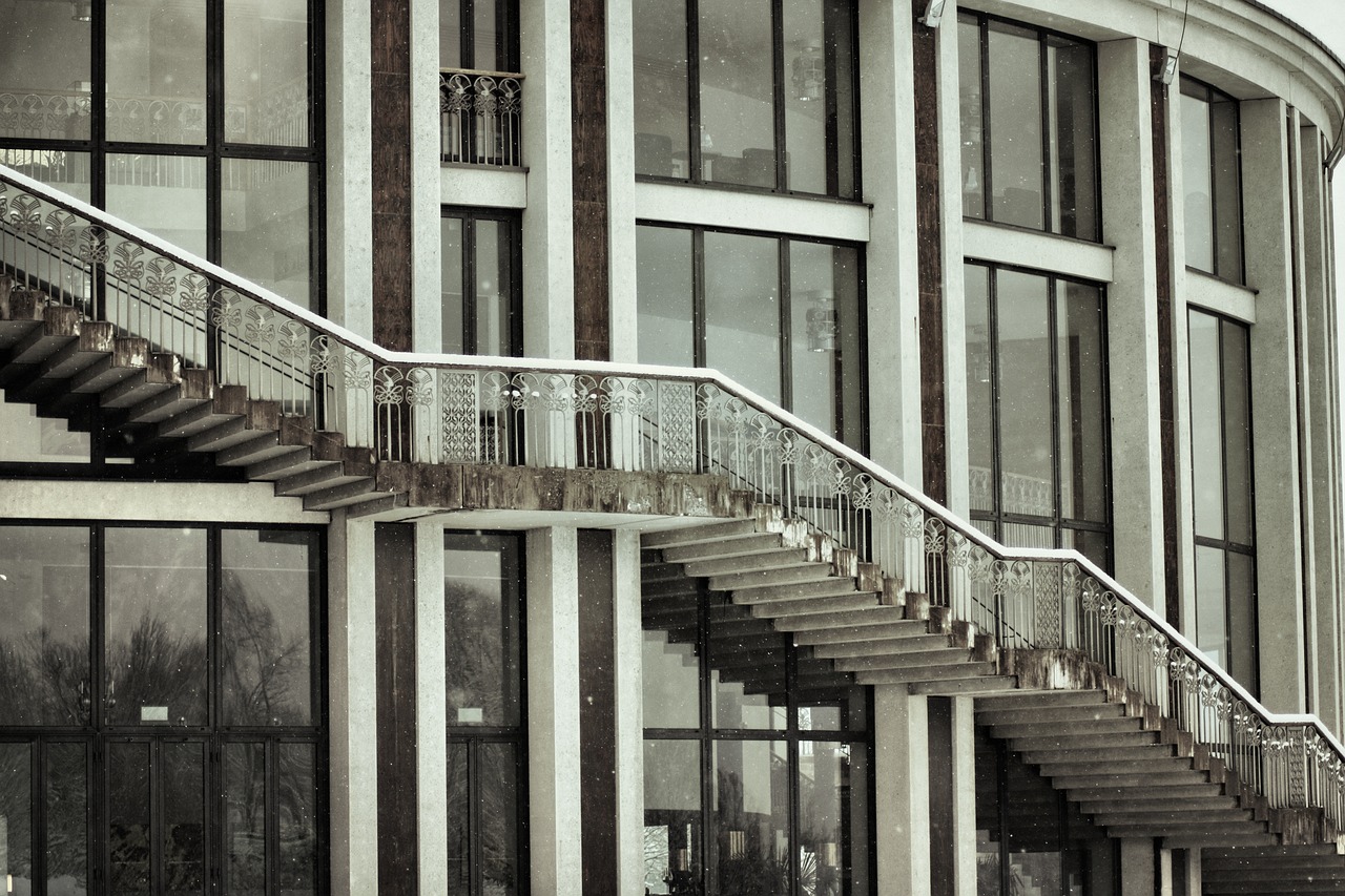 王嘉爾音樂、綜藝、公益全面發(fā)力，最新動態(tài)一覽