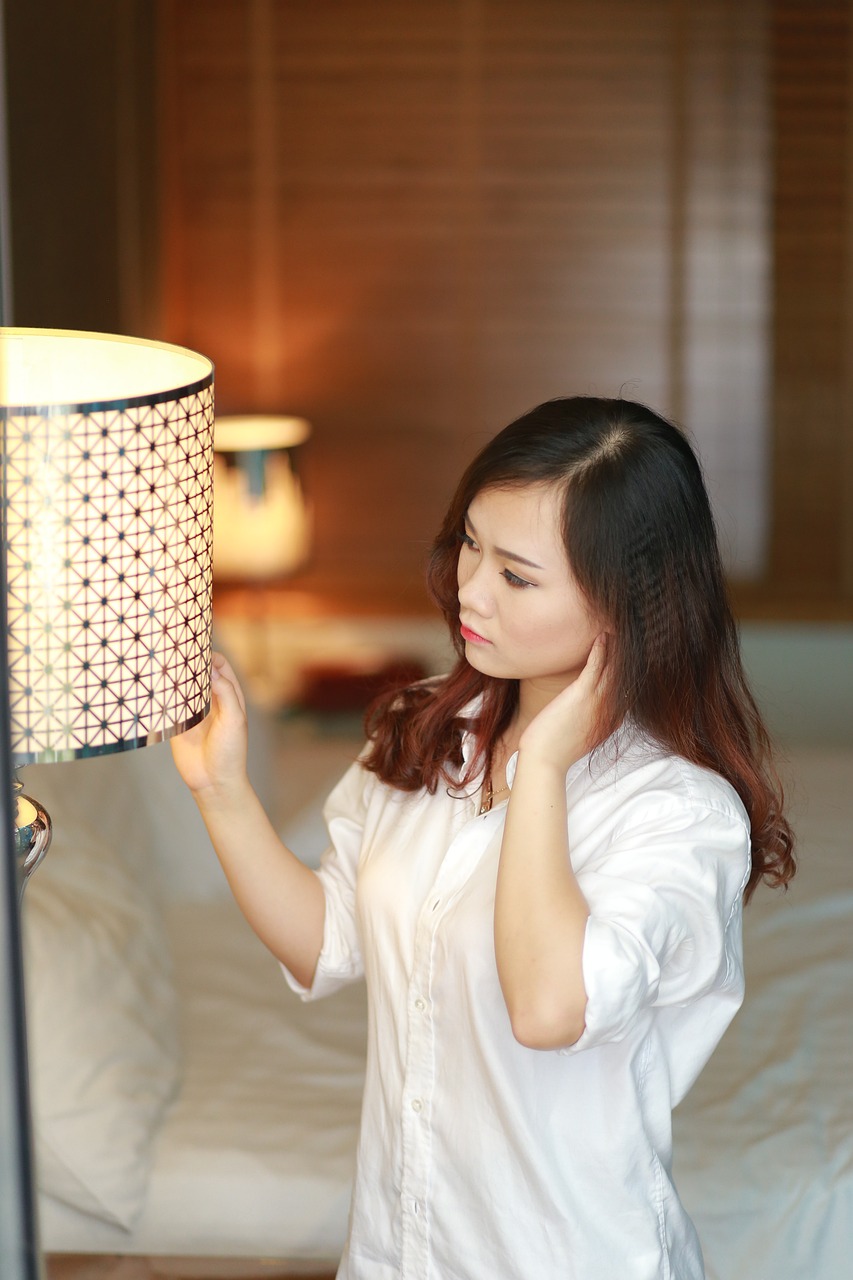 日本演員中山忍，演藝之路璀璨閃耀，魅力風(fēng)采獨特迷人