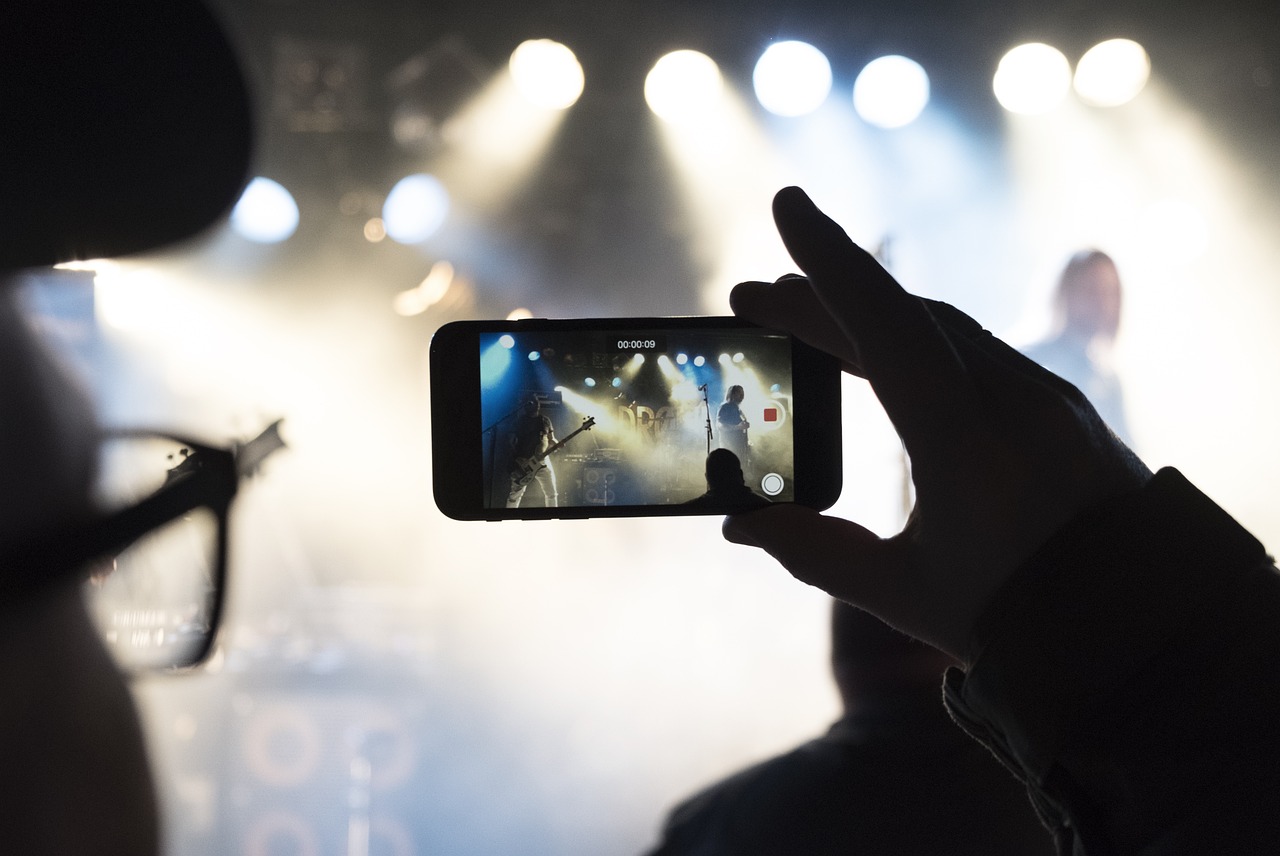 當(dāng)貝市場電視直播軟件，智能電視新體驗的引領(lǐng)者