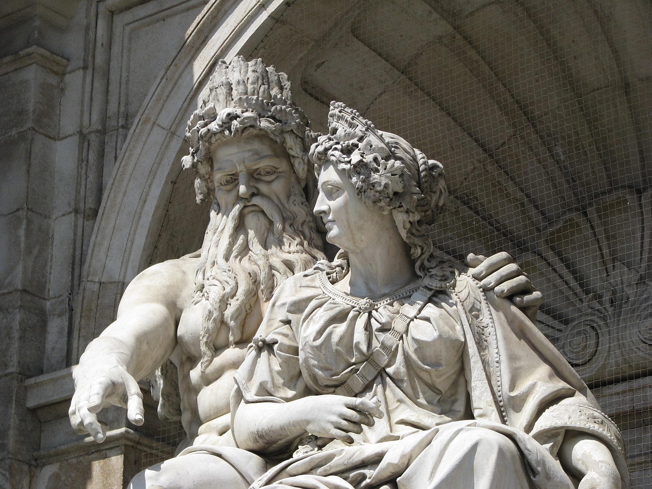 電影伯爵夫人，歷史與情感的交織之旅