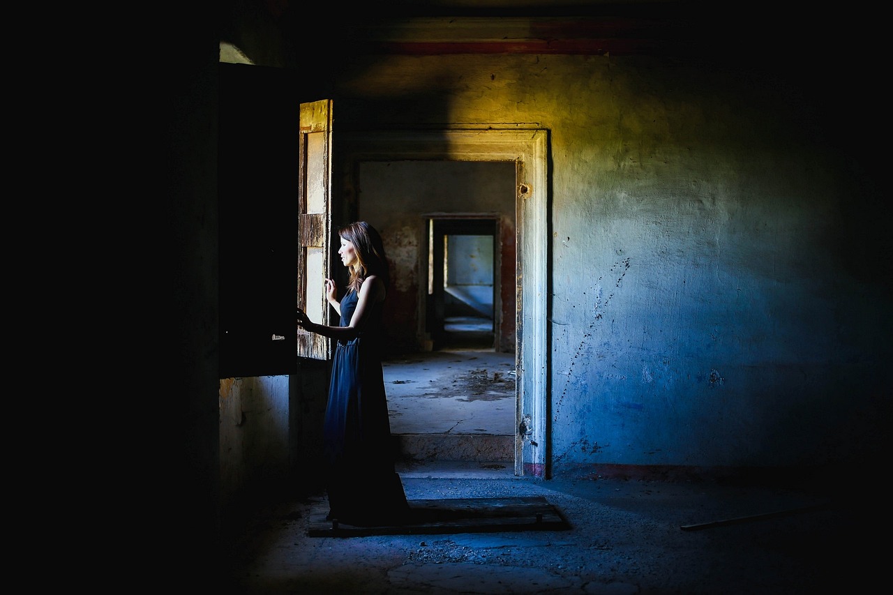 日本囚禁電影，背后的故事與深層含義探索