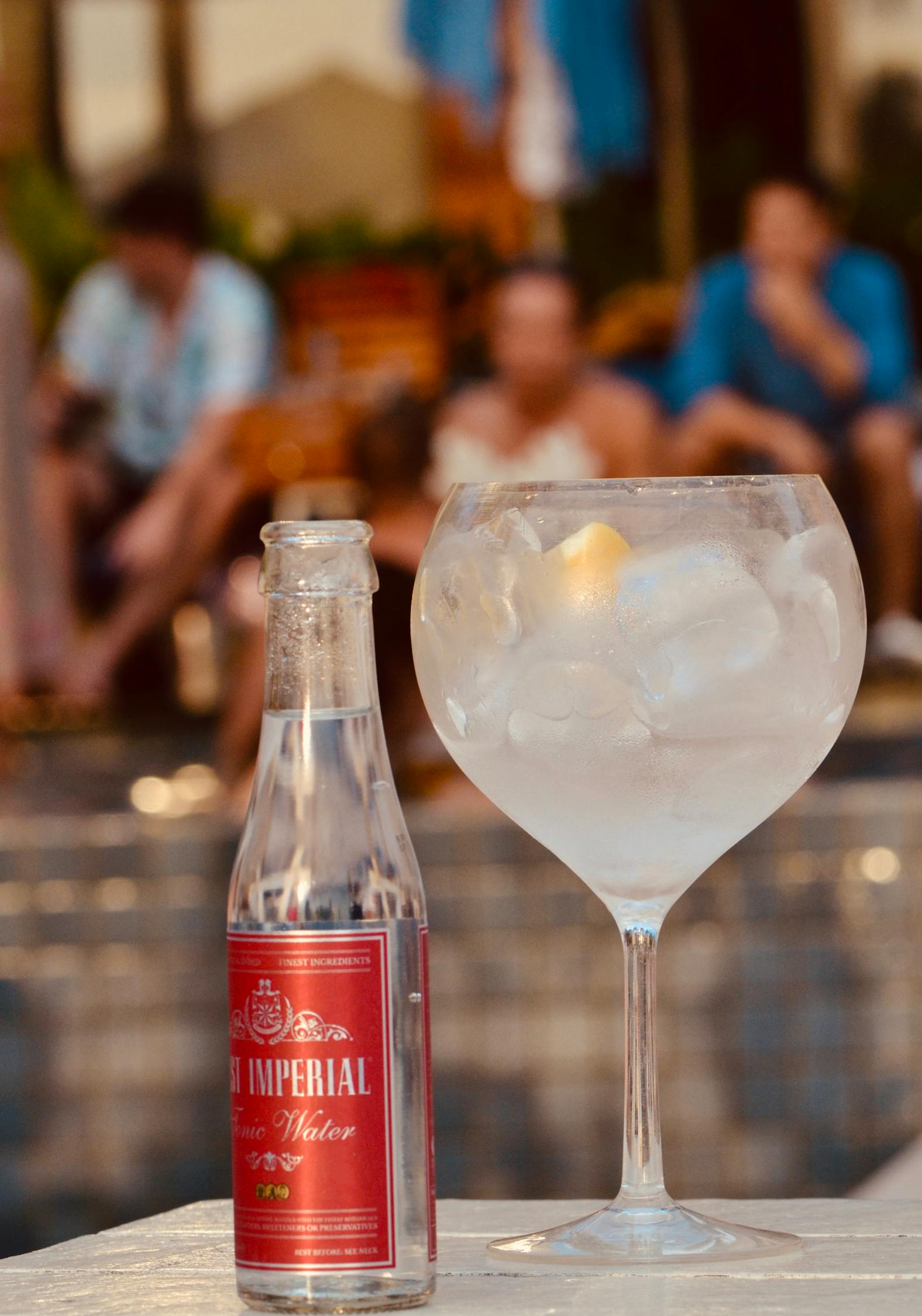 礦泉仿生杯價格揭秘與探討