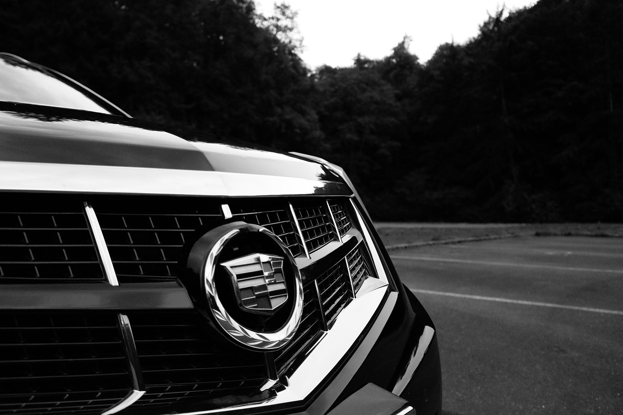 仰望U8豪華SUV價格與價值分析，市場定位揭秘