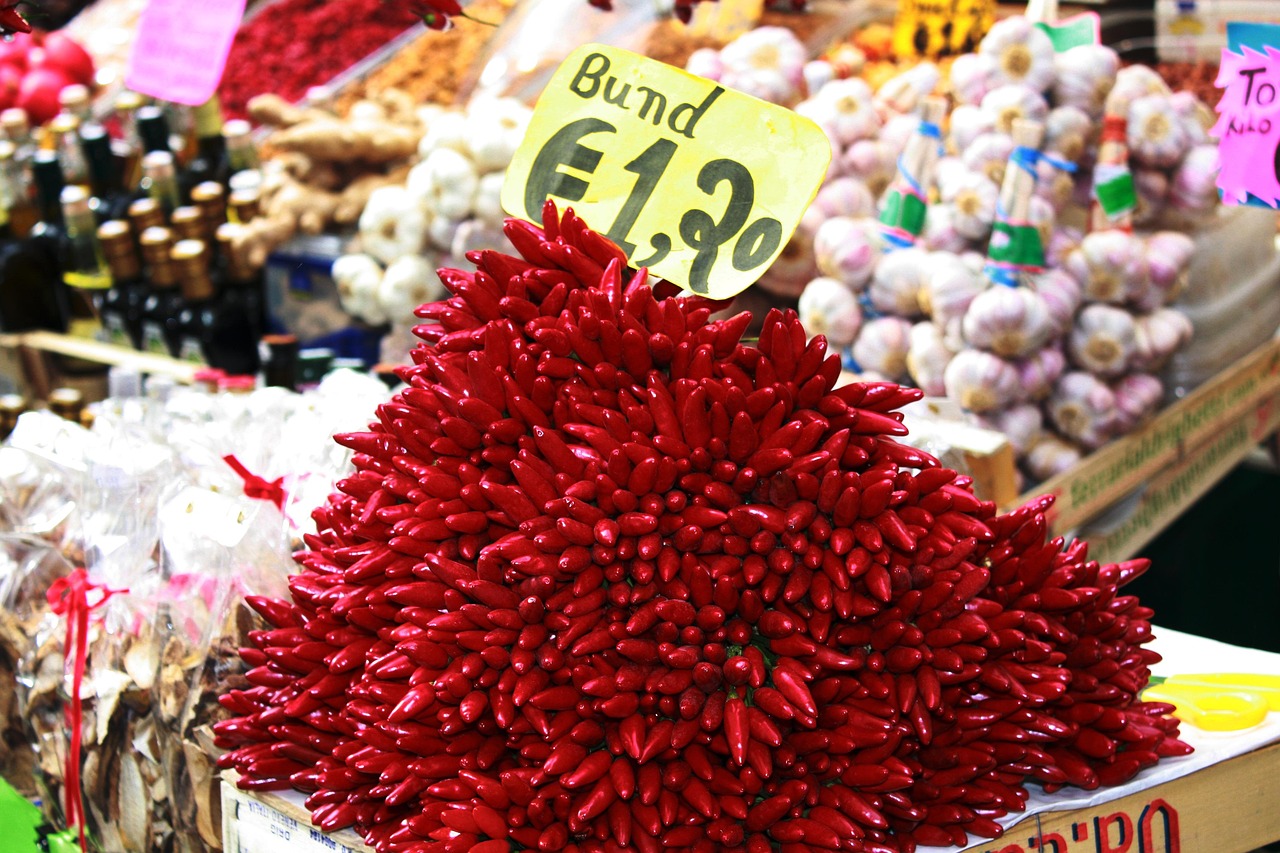 八佰票房最新動態(tài)，電影市場的火熱與未來展望