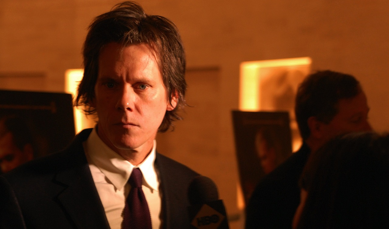 中國(guó)特警演員，銀幕英雄形象的塑造者