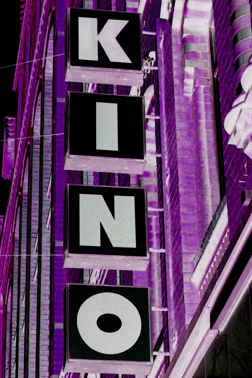 數(shù)字時(shí)代影視娛樂新紀(jì)元，在線電影探索與A電影在線體驗(yàn)