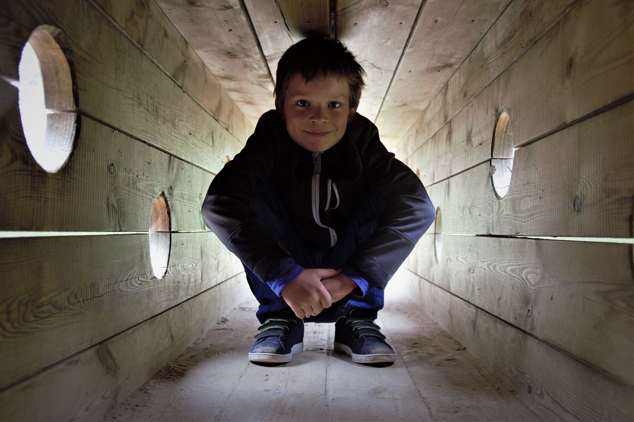 男同志視頻的魅力與影響，文化現(xiàn)象的深度探討