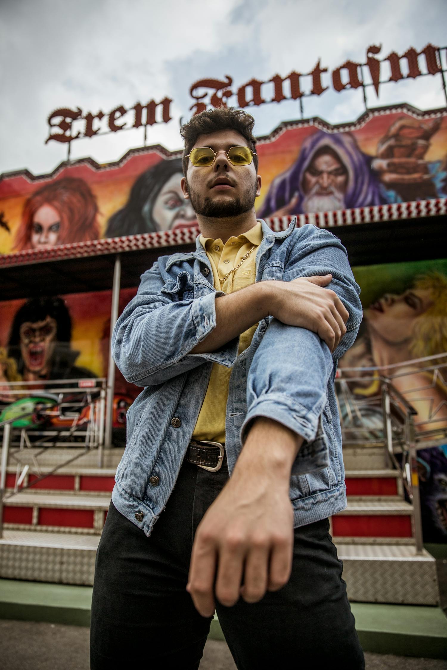 公眾視角下的明星激吻視頻娛樂(lè)熱點(diǎn)探討