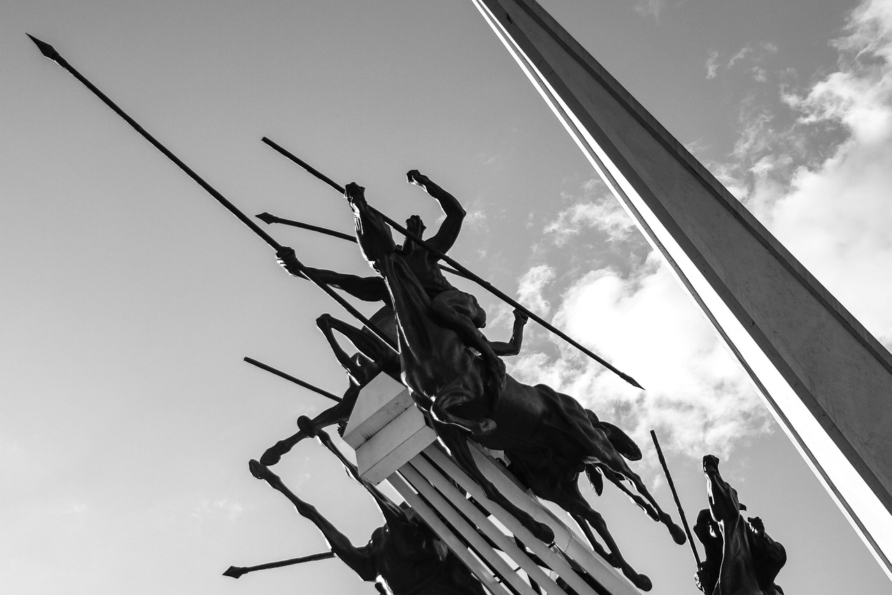 國(guó)產(chǎn)戰(zhàn)斗電影，熱血?dú)q月與民族精神的傳承之旅