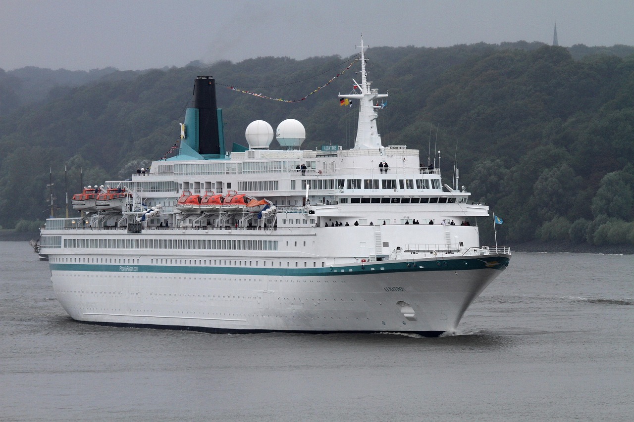 豪華游輪之旅，重慶至宜昌游輪價格表全解析