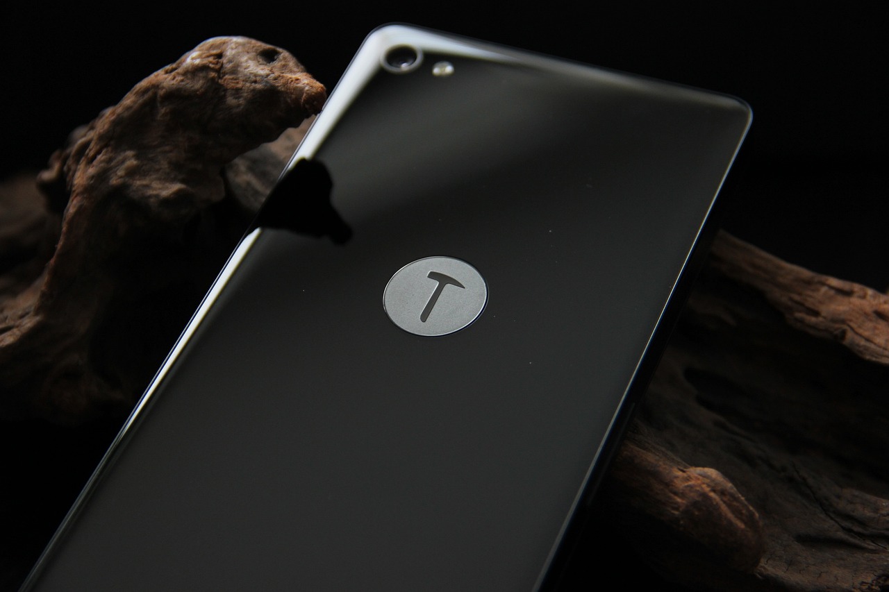 華為最新手機(jī)型號(hào)推薦，科技與美學(xué)的巔峰融合