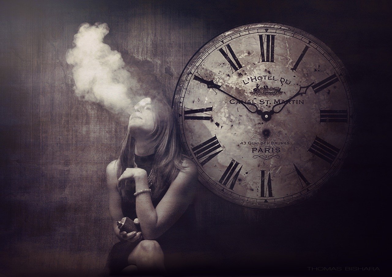 股票沖高回落現(xiàn)象深度解析，市場背后的真實原因揭秘