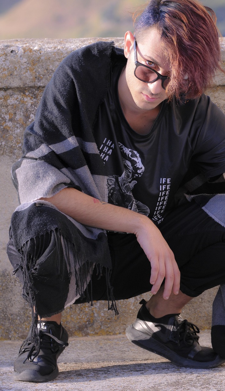 吻戲微電影，情感真摯演繹與影像藝術(shù)展現(xiàn)的魅力之旅