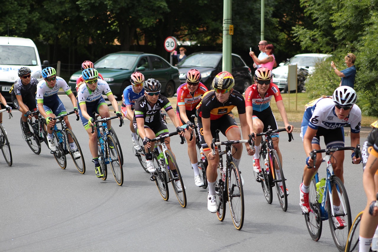 超級自行車比賽，速度與激情的極致展現之戰(zhàn)