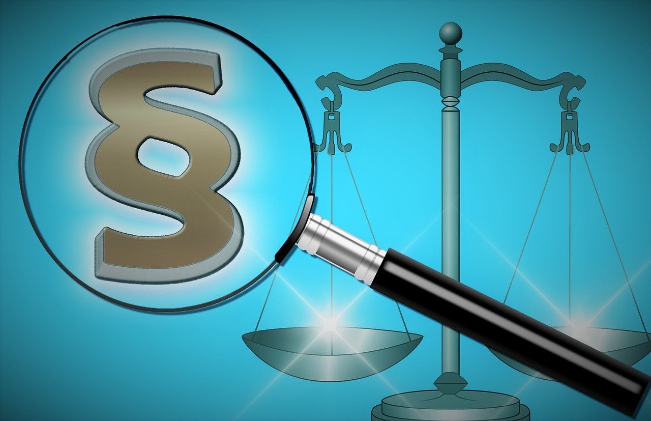 深入解析與探討，股票交易是否違法及法律邊界探討