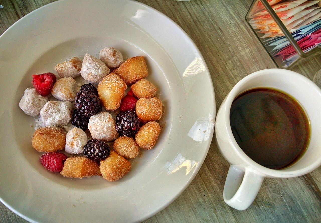 最新鵪鶉蛋烹飪攻略，美味營(yíng)養(yǎng)，千變?nèi)f化的烹飪技巧