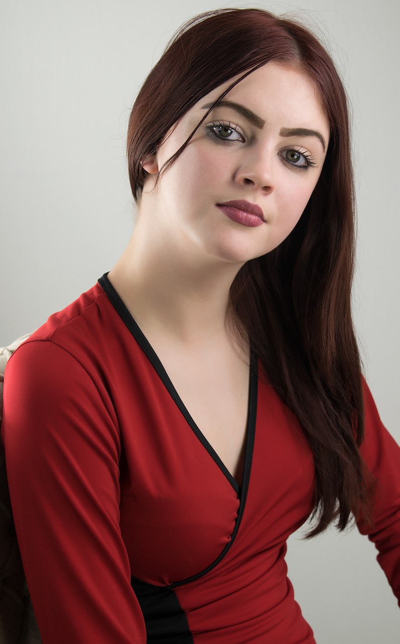 林逸欣微博新照，星光璀璨的瞬間之美