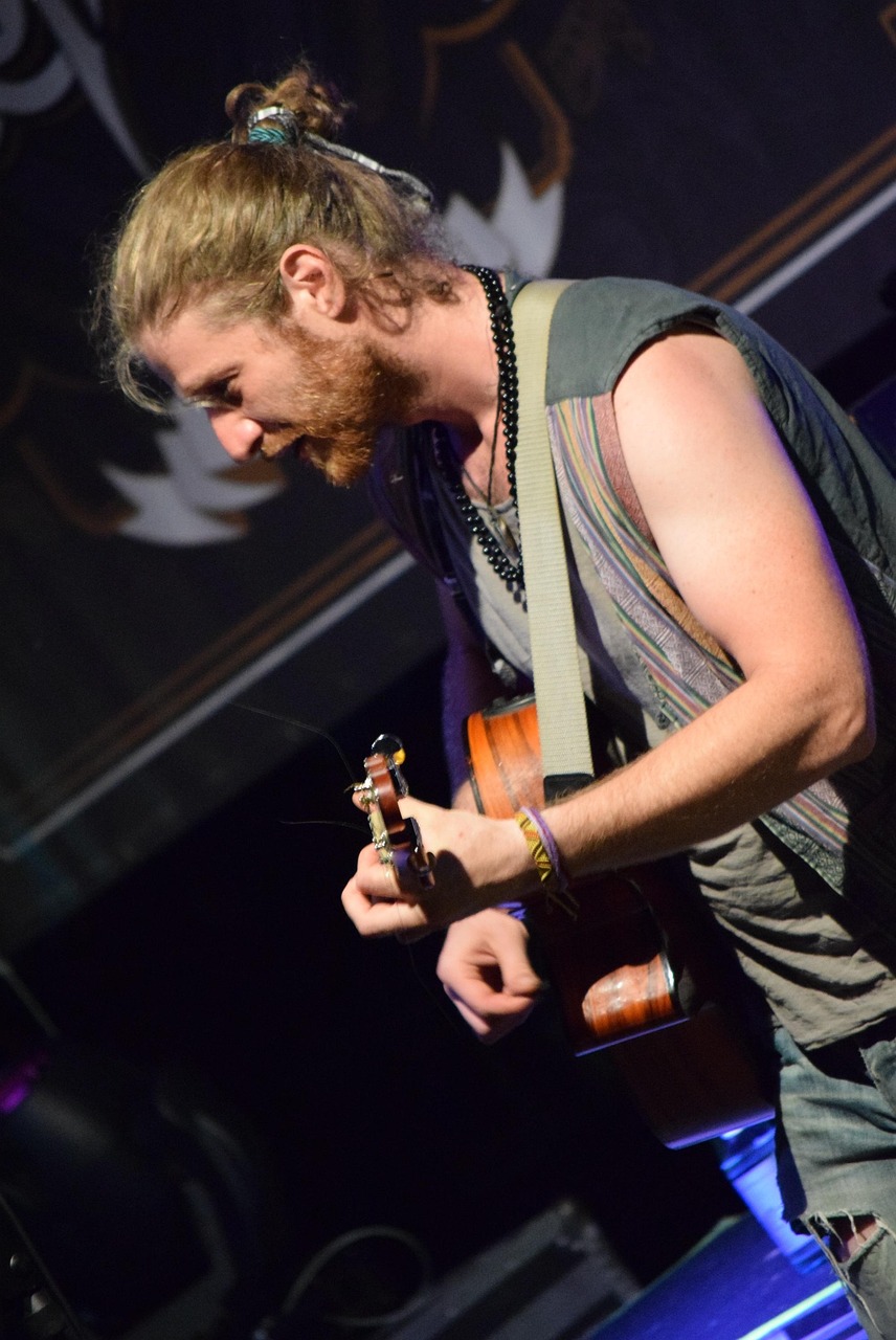 國(guó)內(nèi)配音演員，聲音的藝術(shù)塑造者之魅力