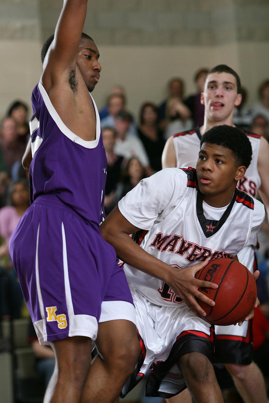 籃球裁判法更新，規(guī)則演變與裁判角色重塑詳解