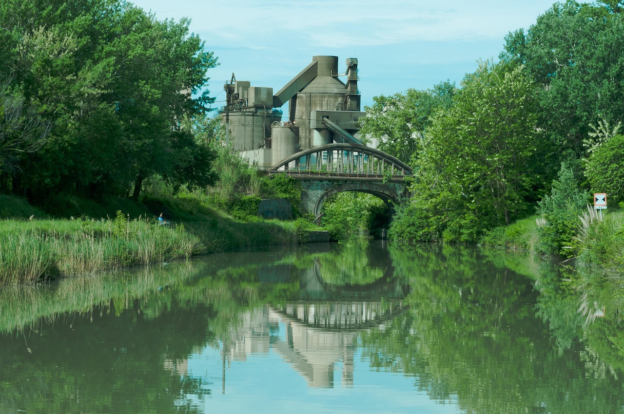 世園林語(yǔ)新篇，探索綠色發(fā)展時(shí)代價(jià)值與文化內(nèi)涵的融合之道