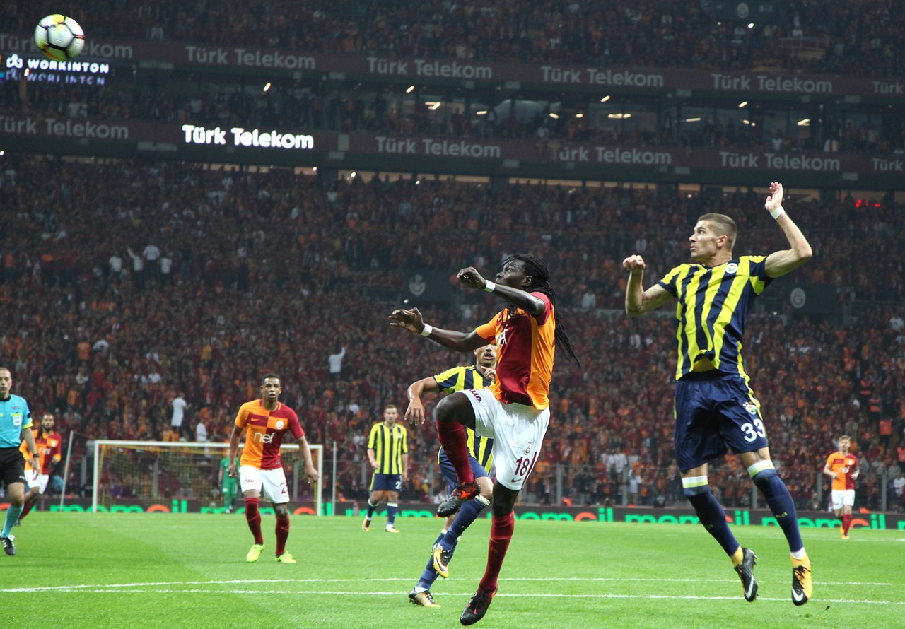 國足下一場比賽時間，熱血交匯的期待之戰(zhàn)